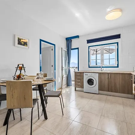 Home2book Sunshine Playa Blanca, Terrace *